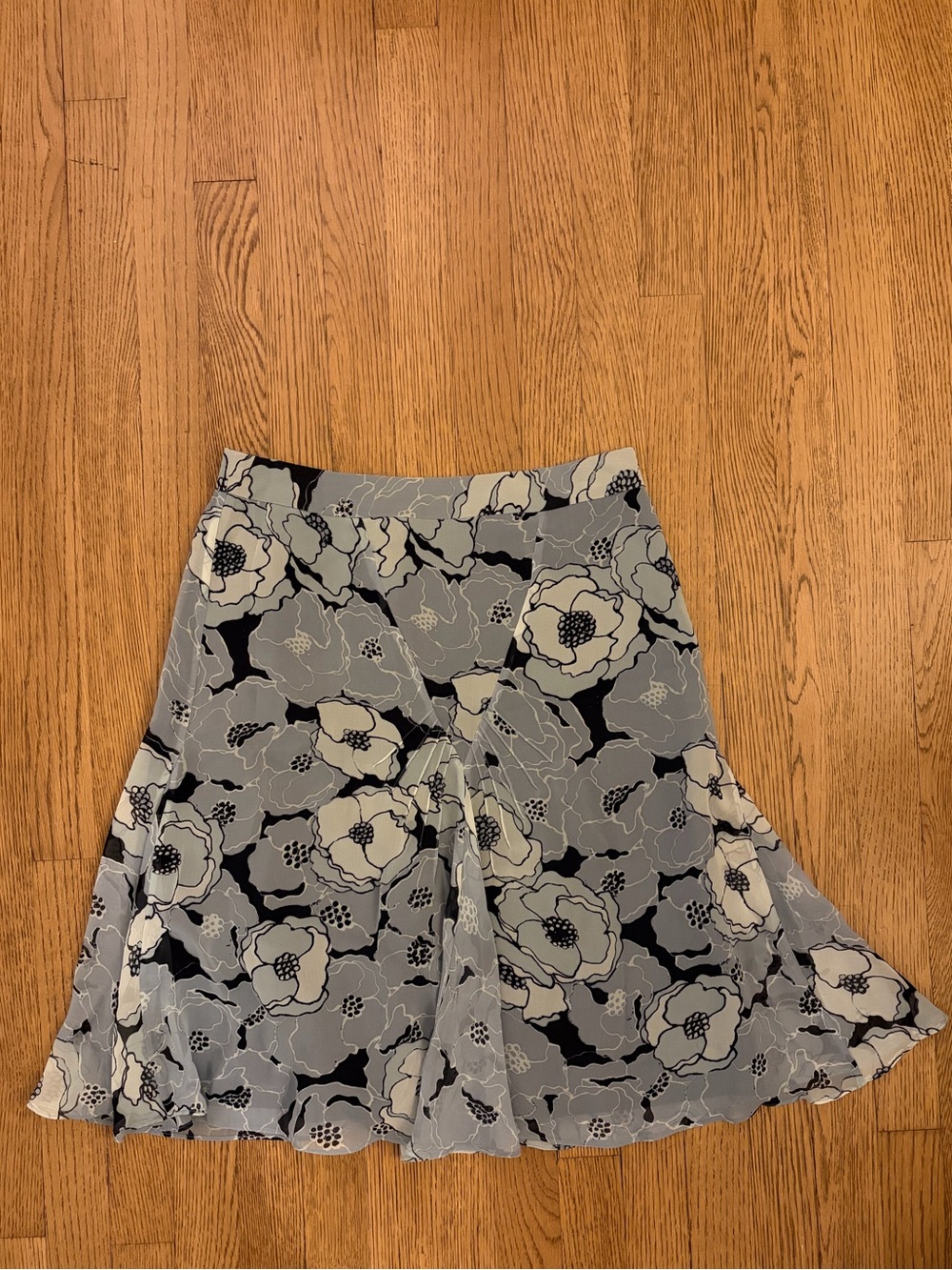 Banana Republic Gray and Black Floral A-Line Skirt